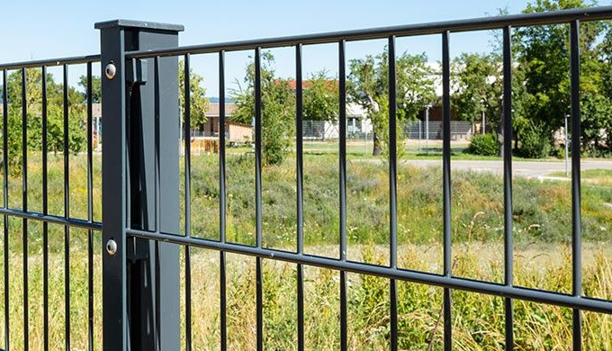 Boyalı olarak üretilen tüm DOUBLE serisi panellerde ana renk RAL 6005 Yeşil olup yeterli miktarlarda...