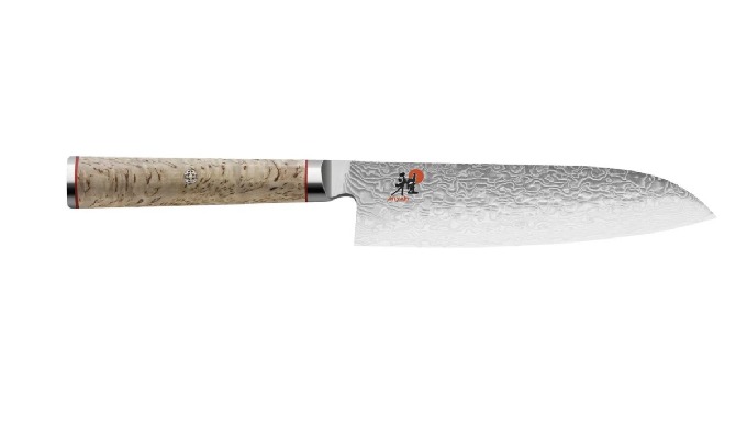 100 layers of steel, Great cutting edge retention, corrosion resistance and blade flexibility. Blade...