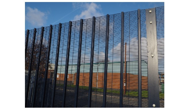 SecureGuard SL2 X is our latest development in high-security fencing to have attained the LPCB’s LPS...