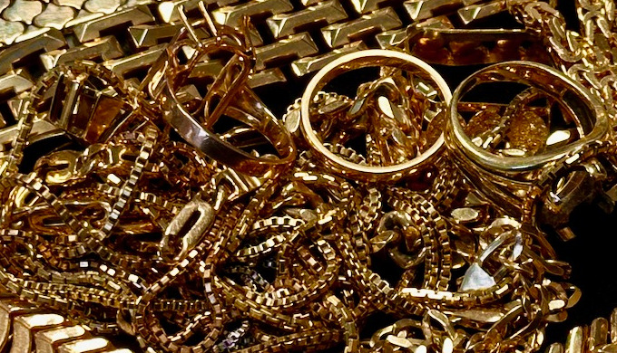 Goldankauf sowie Ankauf von Edelmetallen.