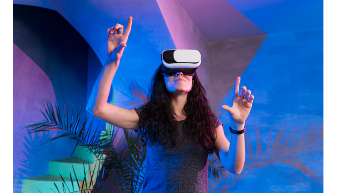 Building Partnerships for Your VR Club: Who to Collaborate With