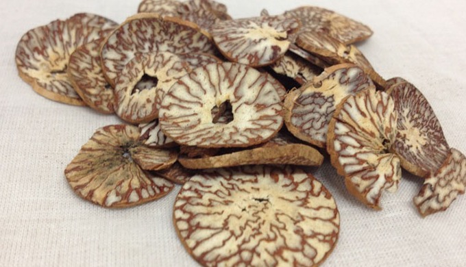 NATURAL DRIED BETEL NUT/ DRIED ARECA NUT Type: Betel Nut Style: Dried Packaging: carton ...............