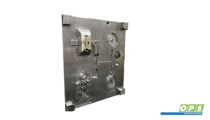 Moules et outillages pour l'injection plastique