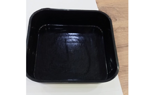 plastic pan that suitable for food ( certified ) . Suitable for injection Resistant to -40 , +80 oka...