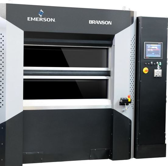 BRANSON ULTRASONS vous présente une large gamme de soudage par vibration, dont : La machine de souda...
