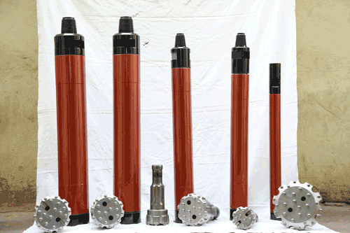 Manufacturer, Suppliers & Exporters of DTH Hammers and Bits.