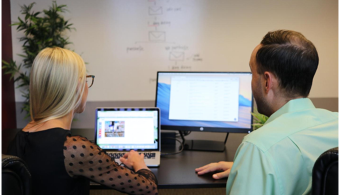 Improving Your B2B Proposal Process to Win More Clients