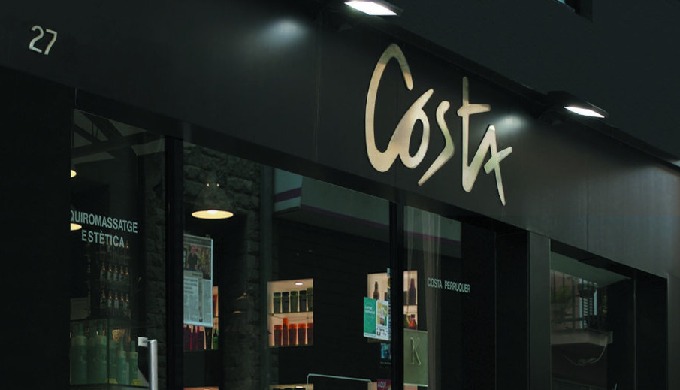 Stylist & International Training @Costa_Perruquer Creatividad, prestigio y profesionalidad en #B...