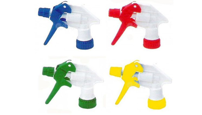 Tex-Spray Blanc / Bleu avec buse ajustable de brouillard à jet droit. Excellente résistance aux prod...