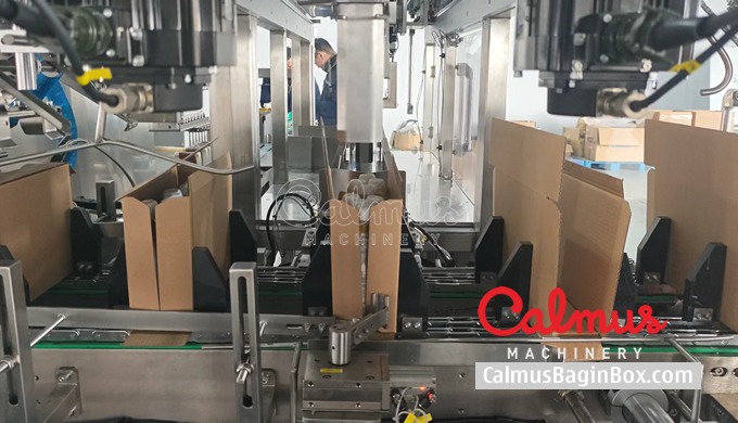 Упаковщик в коробки Wrap-Around для стоячих пакетов или дой-паков