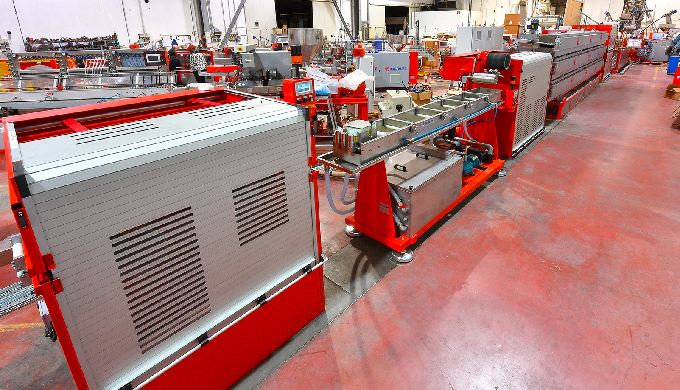 HAI BISOGNO DI UN PRODOTTO PIÙ COMPETITIVO? Velocità ed efficienza produttiva sono prerogative dei n...