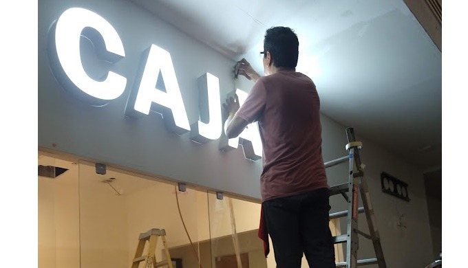 Fabricantes de LETRAS 3D, Anuncios Luminosos, letreros y Señalamientos Viales. Neón, Carteleras y Un...