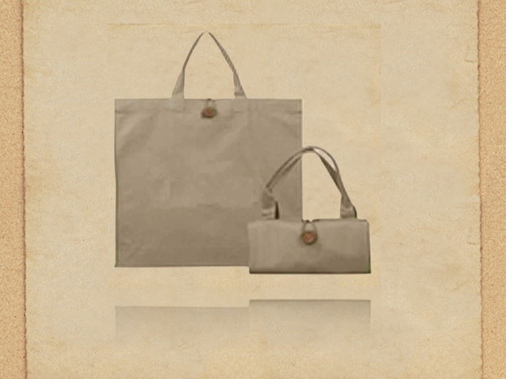 Bags made of 100% regular Canvas fabric.Enviromentally friendly multi-use bag with good appearance.C...