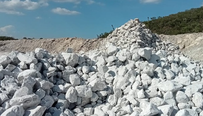 ROMA RIO MINERALS, SA DE CV, is a 100% Potosi, which has large deposits of kaolin pink, white kaolin...
