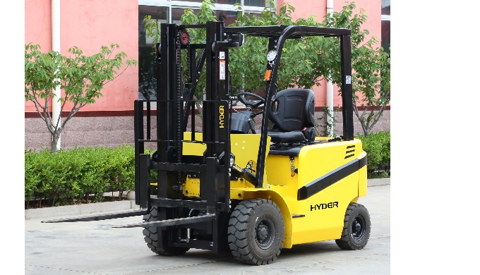 Versatile solutions (1–10-ton capacity) for mixed indoor/outdoor environments, offering fuel efficie...