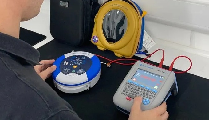 At Seal Calibration Ltd, we offer Defibrillator Servicing and Calibration for thousands of defibrill...