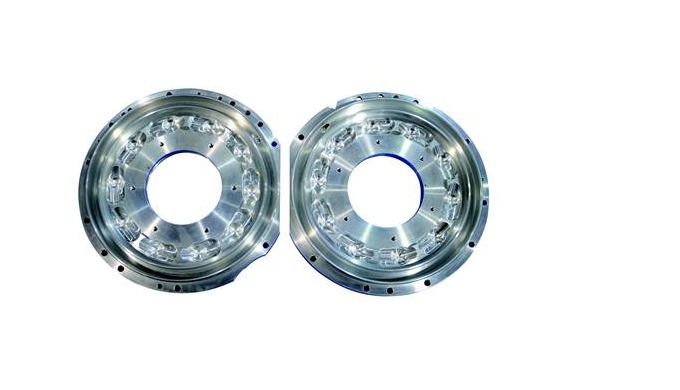 Main parts of engine transmission. - size : 460*460*50(mm) - material : Carbon steel for machine str...