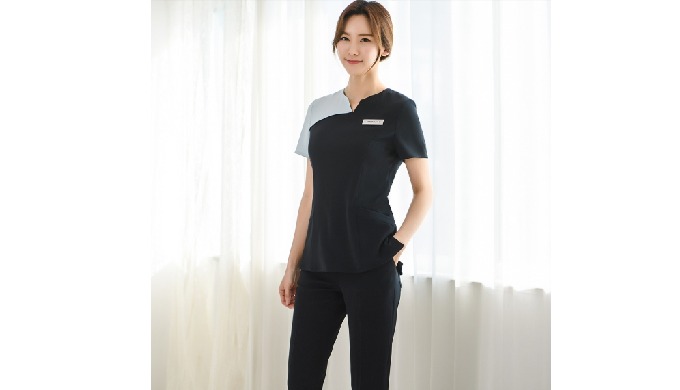 NW110 SKY BLUE Came to work here because I loved the uniform! Although it has slim-fit design, movem...
