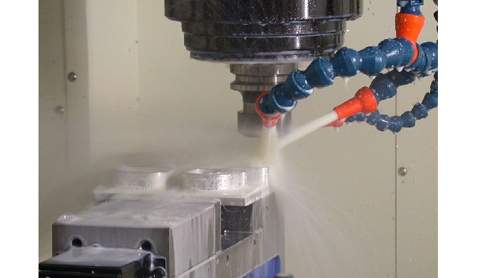 In der spanenden Bearbeitung bieten wir mit unserem CNC-Maschinenpark mechanische Präsizionsteile bz...