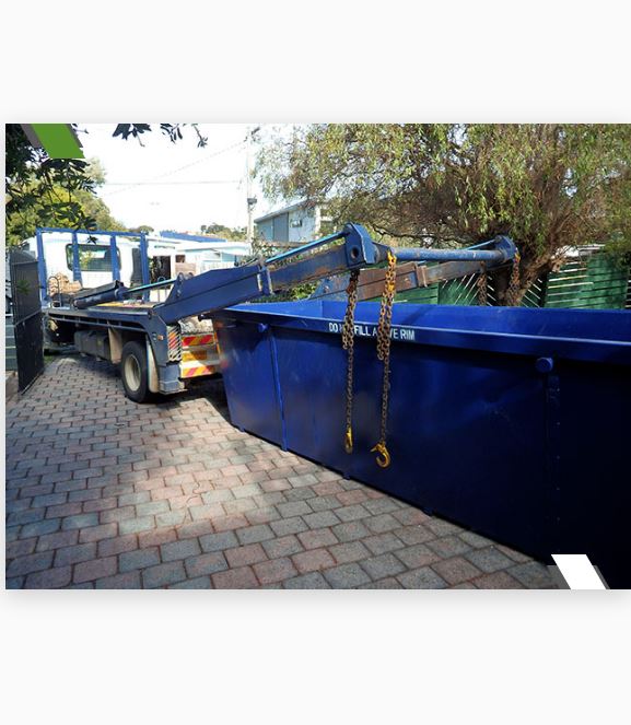AMRS, Acier métaux recyclage Services, propose des services de location de bennes dans le Pas-de-Cal...