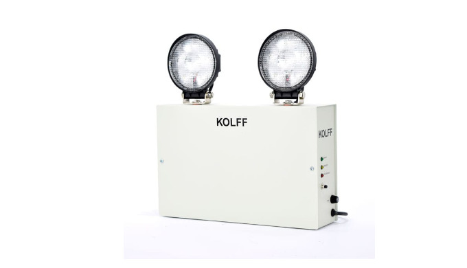 Equipo dotado de lámparas LED de gran capacidad lumínica. Especialmente indicado para espacios inter...