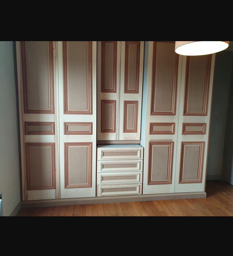 BOULAY MENUISERIE, menuiserie sur-mesure, propose un service de fabrication et pose de meuble de dre...