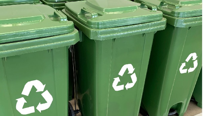 ECOFIN offre servizi di raccolta, trasporto, recupero e smaltimento di rifiuti speciali e pericolosi...