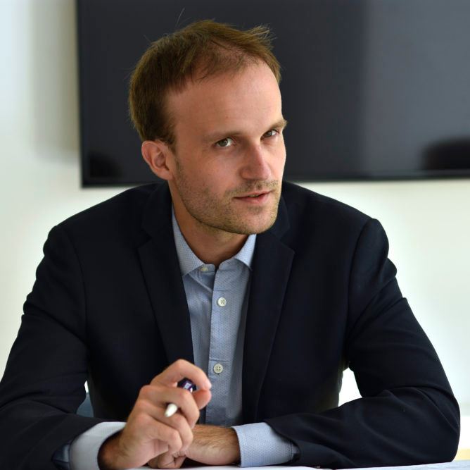 Recrutement par chasse de tête, approche directe