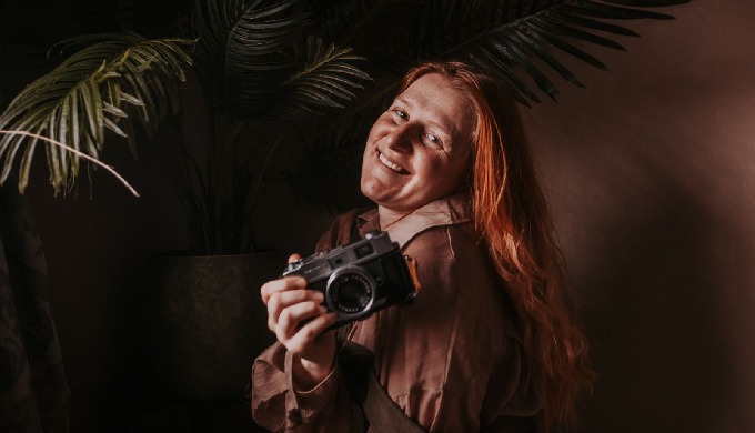 Clare Gelderd Photography transforms your wedding day into a collection of stunning, heartfelt image...