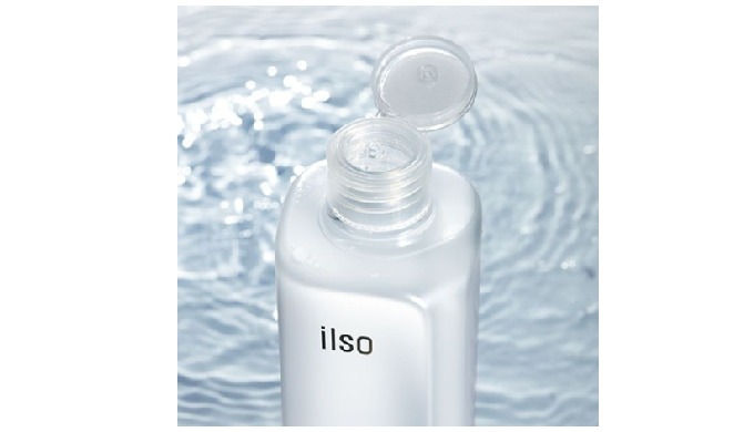 1. Add herbal plant extracts, remove makeup while anti-inflammatory and anti-bacterial, gentle and n...