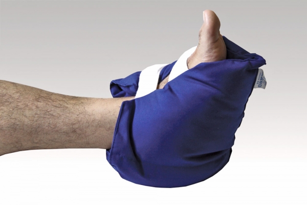 Diseñada para adaptarse y ajustarse al pie del paciente mediante cintas de Velcro. Fácil de aplicar ...