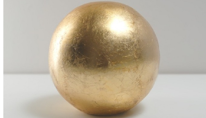 Urna en forma de esfera, representa la eternidad