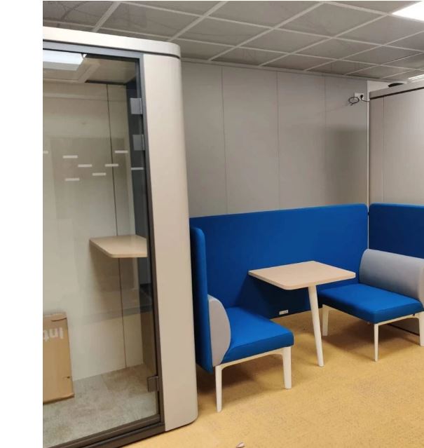 Konekto propose des services d’une installation de mobilier, une installation soignée. Notre service...