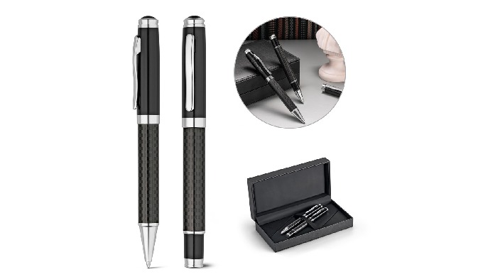 Set bestehend aus Rollerball und Kugelschreiber aus Metall und Carbonfaser, beide mit Clip. Kugelsch...
