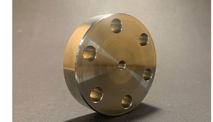 TurnTech, emne rustfrit stål