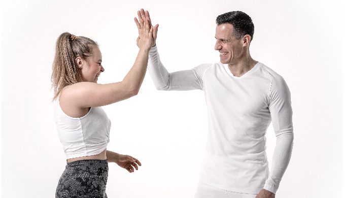 Als Mentalcoach, Personal Trainer, Therapeut und Ernährungscoach unterstütze ich dich ganzheitlich ...