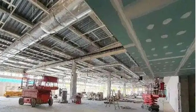 REFORMAS DE LOCALES COMERCIALES EN ESPAÑA