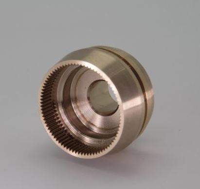 Taillage intérieur droit