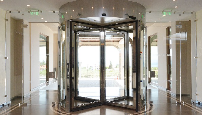 We offer automatic glass doors ideal for entrances of retail stores but also for any building with a...