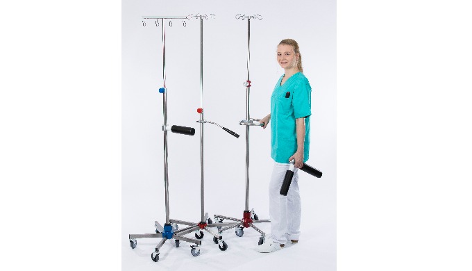 Infusionsständer RONDO besteht aus hochwertigen Materialien wie Edelstahl und Aluminium. Durch aufwe...
