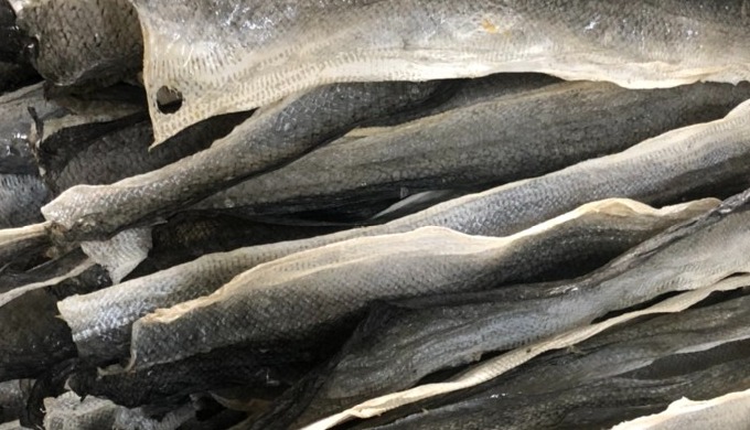 PANGASIUS SKIN -DRIED FISH SKIN Weight (kg): 1kg /bag Max. Moisture (%): 10 % max Part: WHOLE, SKIN ...
