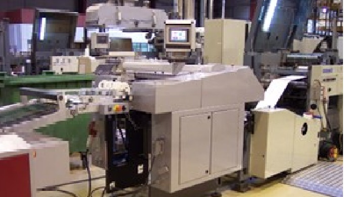 MÁQUINA DE CORTE CNC “MU-520”
