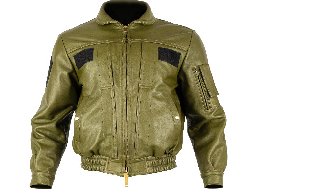 Une sélection de vestes en cuir vert, alliant style et robustesse.