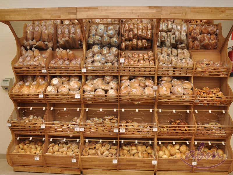 Unsere Regale für Backwaren mit tieferen Regalböden werden aus geleimtem Holz oder aus Melamin -Plat...