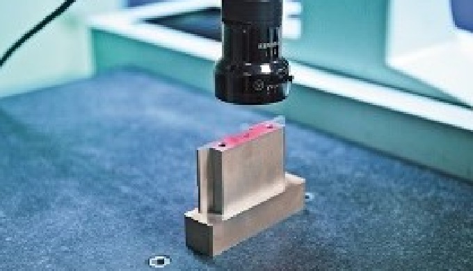 TRIDIMENZIONALNA MERILNA STORITEV