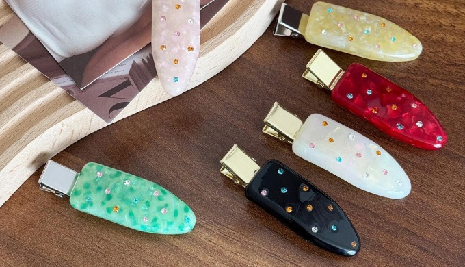 We are available of Hair Clip Pins, easy use, gorgeous design. If you need more detail of us, please...