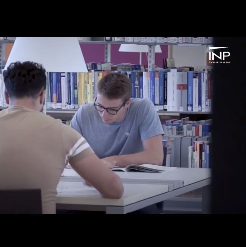 Formation ingénieur en sciences humaines et sociales (SHS) dans le cadre d’un nouveau Soft Skills Center