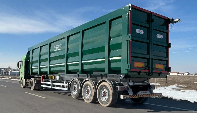 TIPPER SEMI TRAILER FOR SCRAP TRANSPORTATION