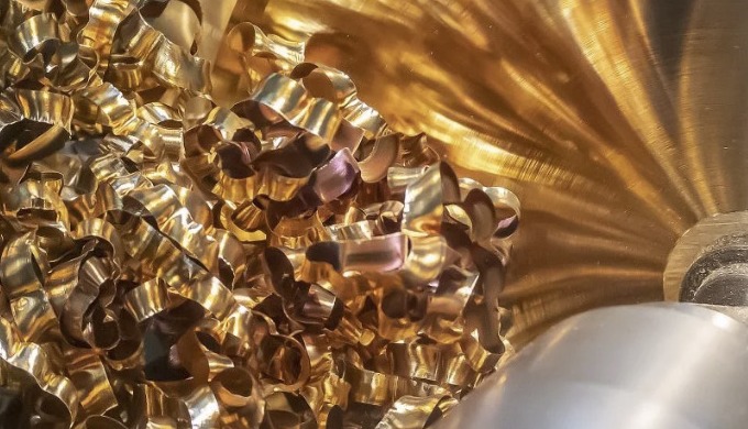 Bronze CuSn12 (UE12 / CC483K) - Alliage Haute Performance Le bronze CuSn12, également désigné sous l...