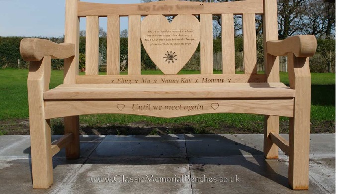 Devised by Classic several years ago following an idea from a customer, our Sweetheart bench is trul...